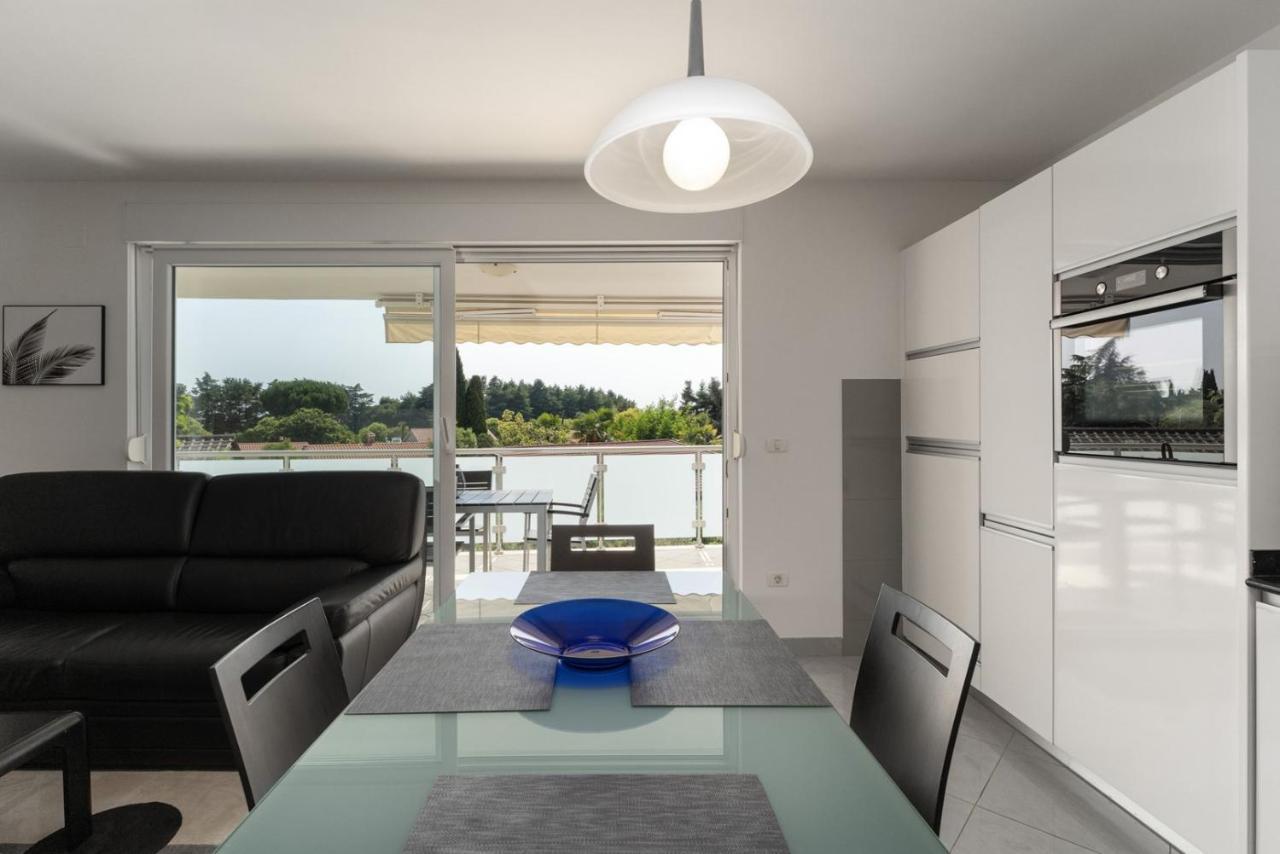 Apartment Sky By Seeadria Agency Novigrad  ภายนอก รูปภาพ